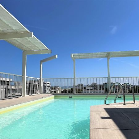 Residence Ten Suite Ρίμινι Εξωτερικό φωτογραφία