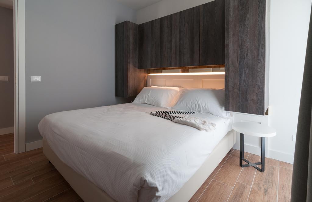 Residence Ten Suite Ρίμινι Εξωτερικό φωτογραφία