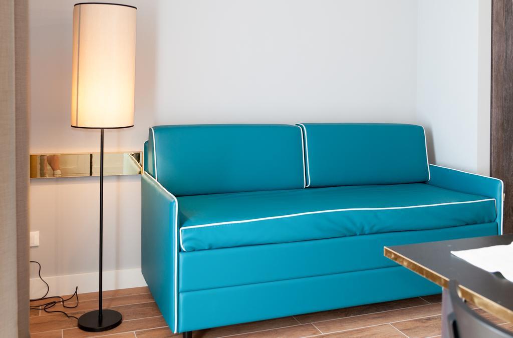 Residence Ten Suite Ρίμινι Εξωτερικό φωτογραφία