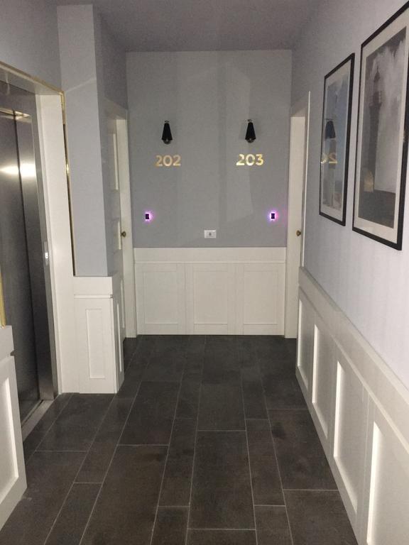 Residence Ten Suite Ρίμινι Εξωτερικό φωτογραφία