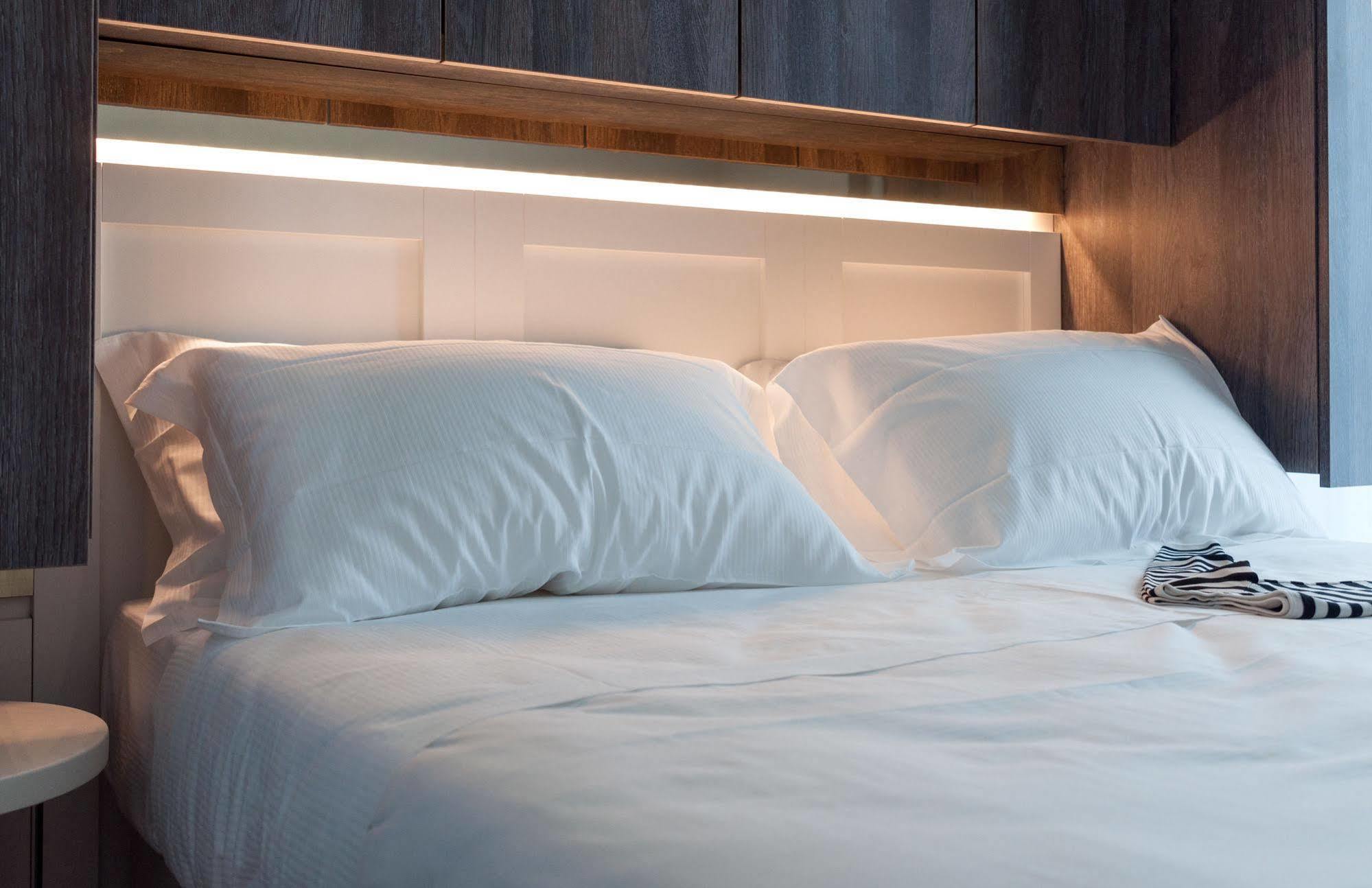 Residence Ten Suite Ρίμινι Εξωτερικό φωτογραφία